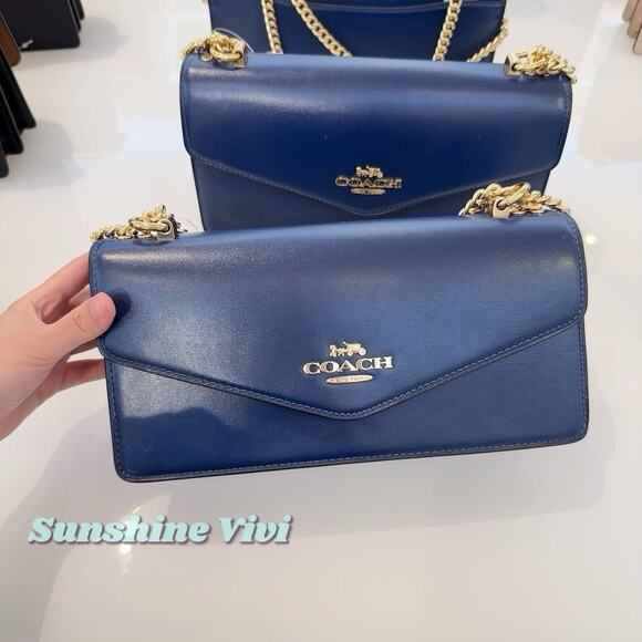 NWT COACH Klare Envelope Crossbody Bag Deep Blue CBI98 Leather - Picture 1 of 6